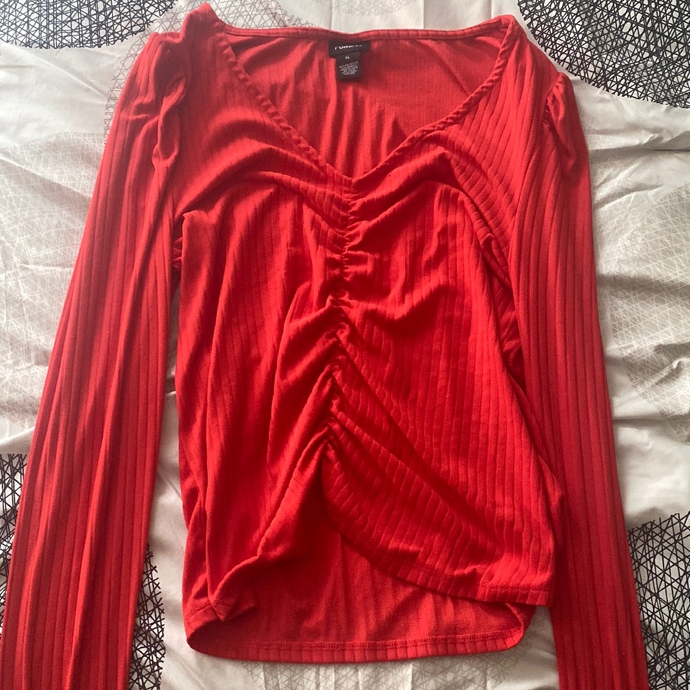 Sexy red longsleeve